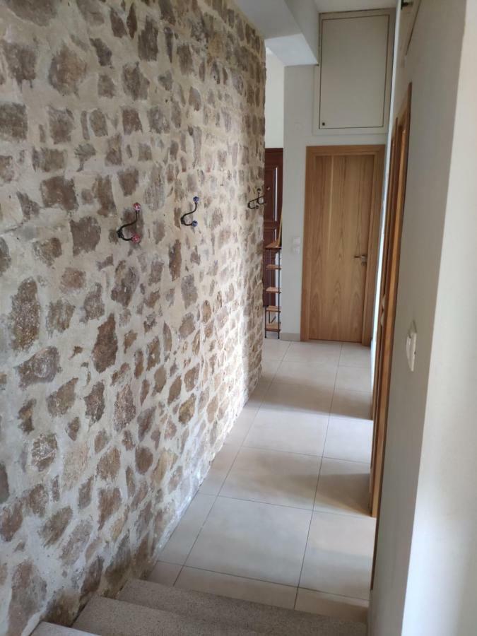 Olive Tree Cottage 2 Неа-Перамос Экстерьер фото