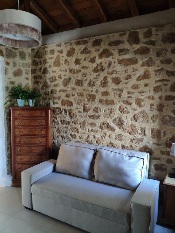 Olive Tree Cottage 2 Неа-Перамос Экстерьер фото