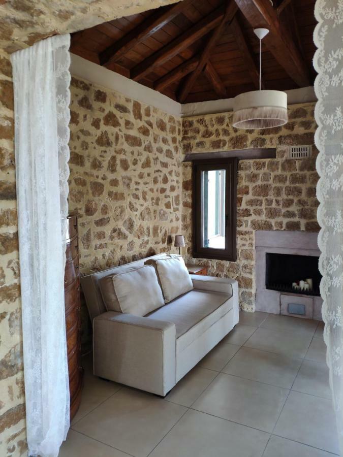 Olive Tree Cottage 2 Неа-Перамос Экстерьер фото