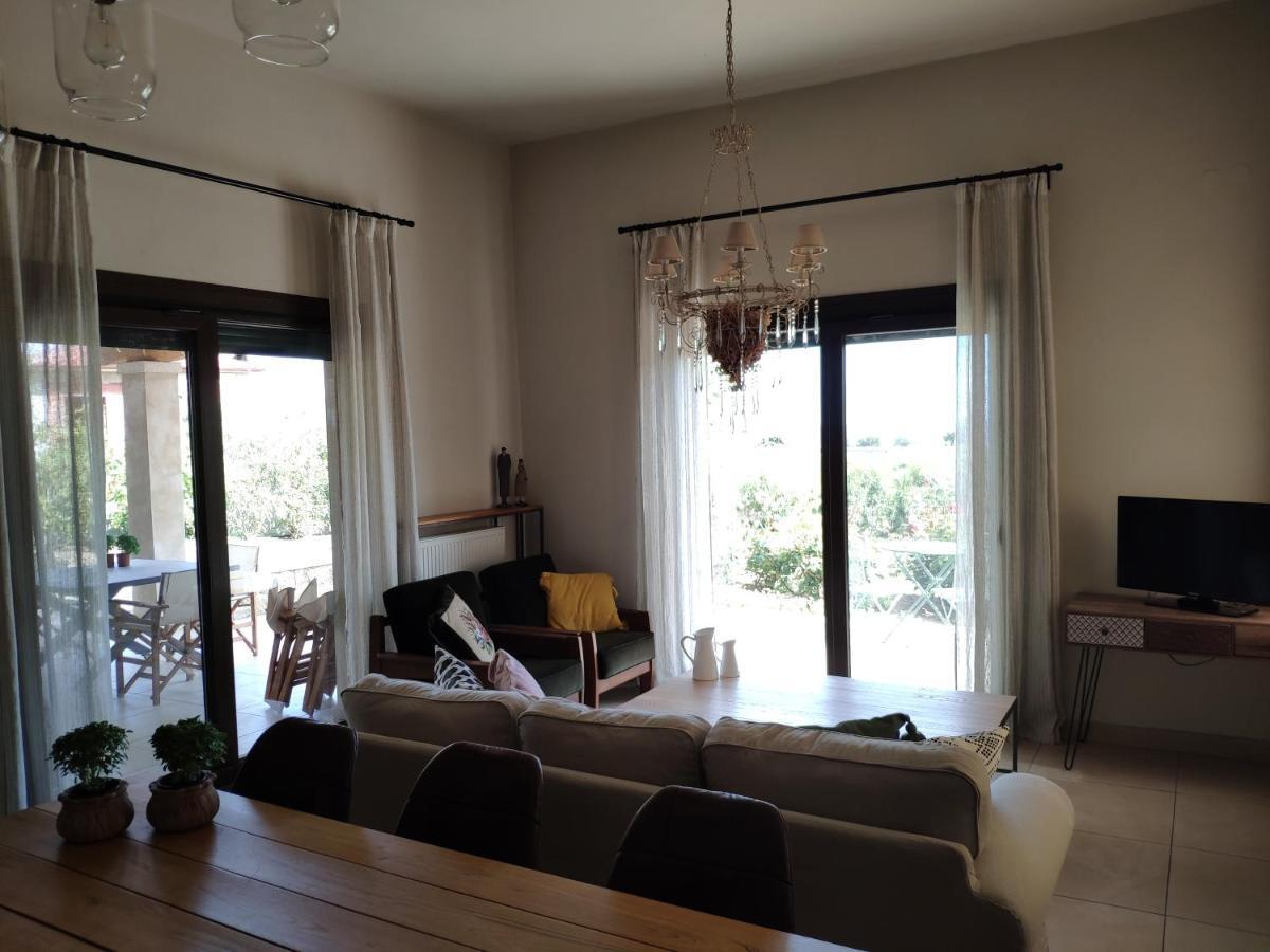 Olive Tree Cottage 2 Неа-Перамос Экстерьер фото