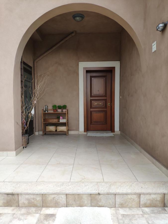 Olive Tree Cottage 2 Неа-Перамос Экстерьер фото